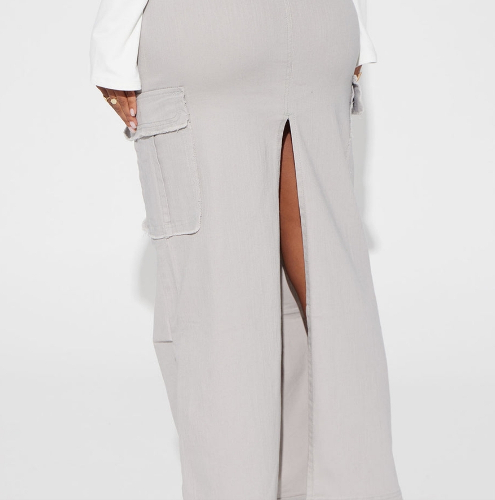 Stylish Gray Cargo Maxi Skirt - Picture 3 of 3